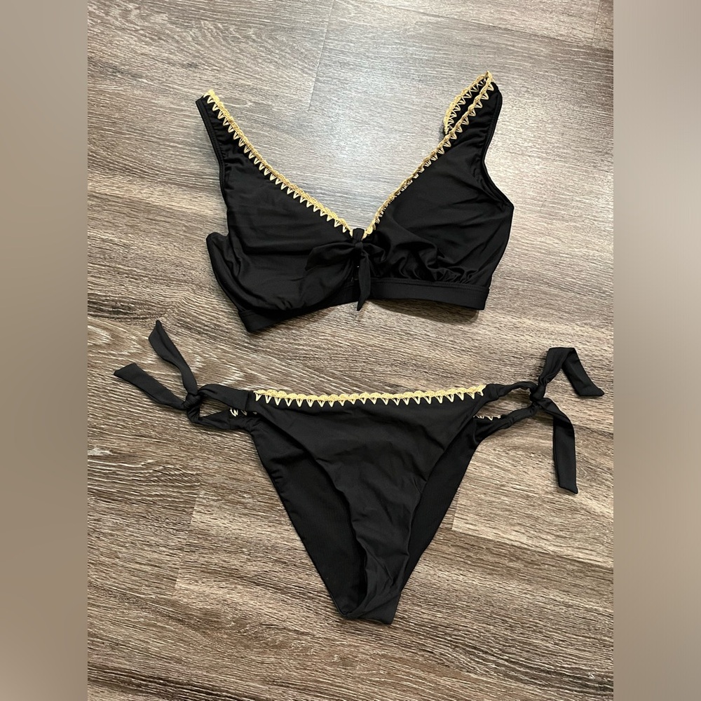 Birdsong Bikini top, size 34DDD